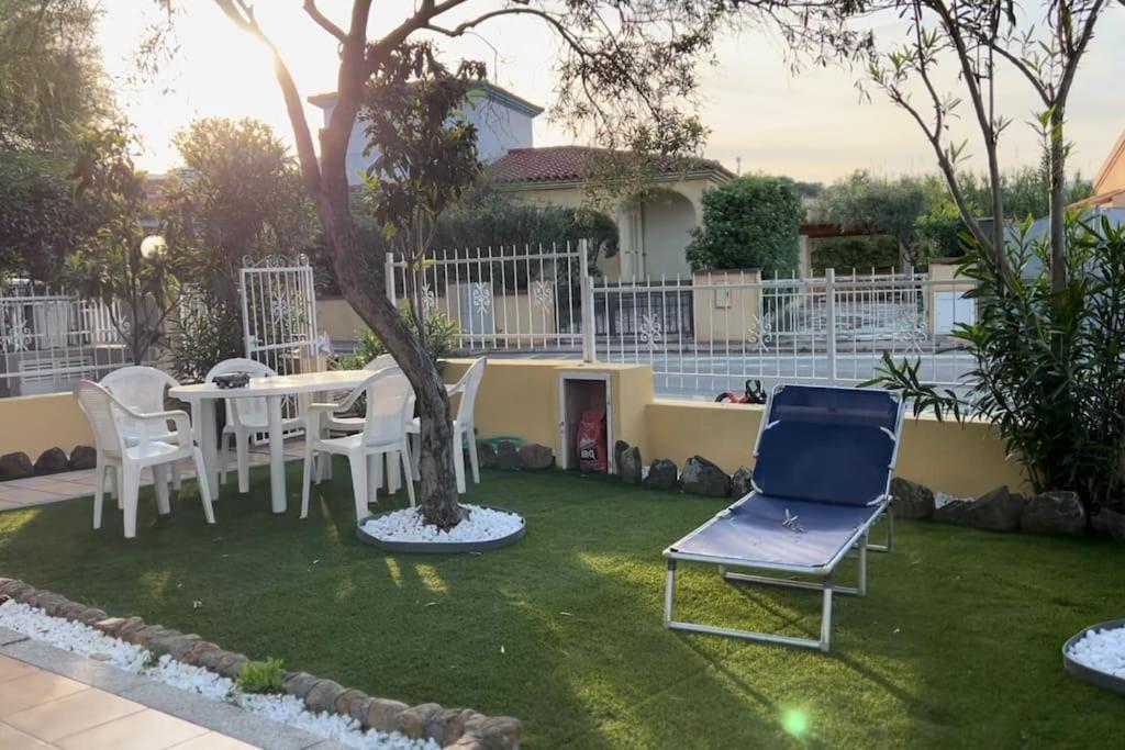 Comoda Villetta Con Giardino ซาน เตโอโดโร ภายนอก รูปภาพ